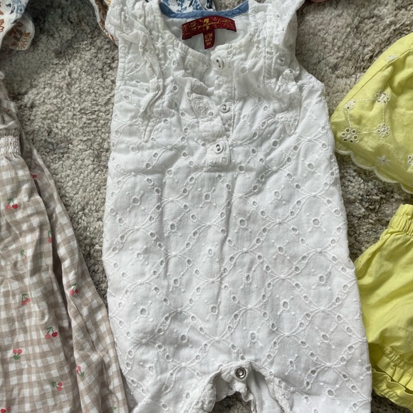 Baby girl bundle, 0-3 months - Picture 5 of 5